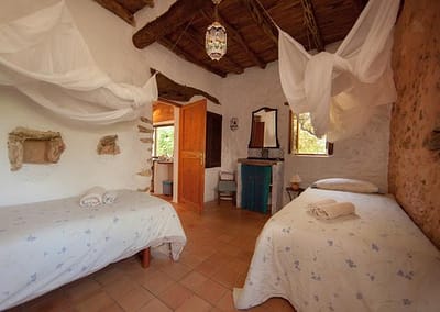 Room-2-2p-Can-Arts-Opale-Yoga-retreat-Ibiza