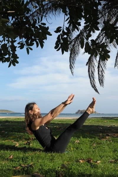 Opale-in-teaser-Pilates-exercise-Ibiza-400x601